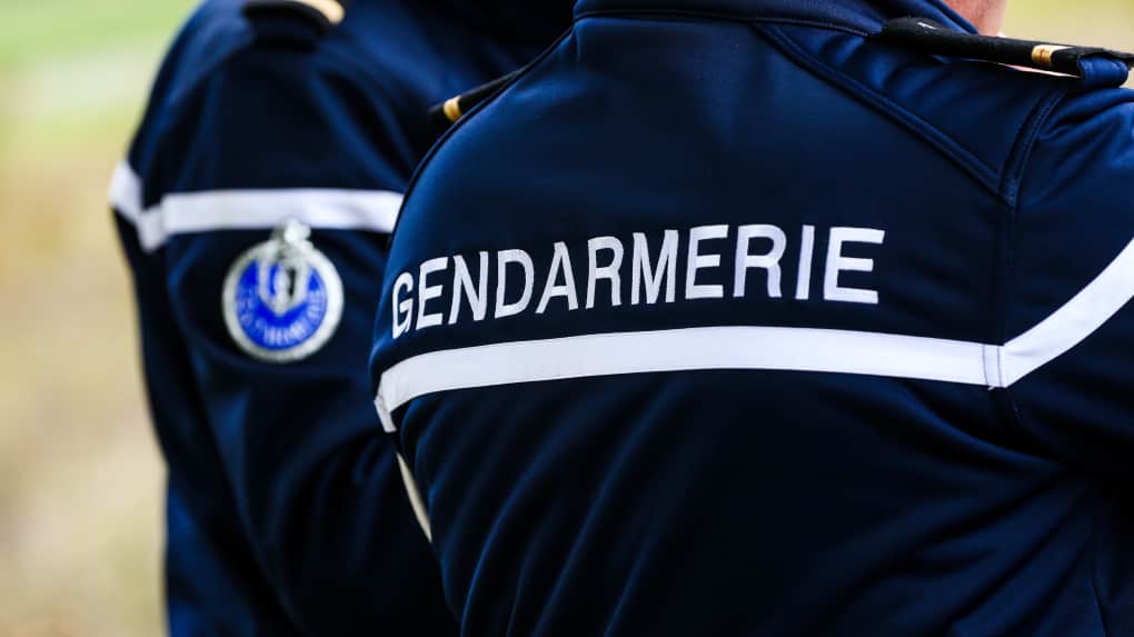 Devenir gendarme fiche métier, formation, salaire, débouchés