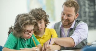 devenir assistant education