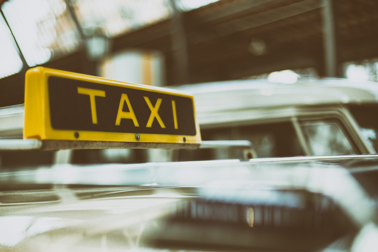 Devenir chauffeur de taxi, le transport confiance