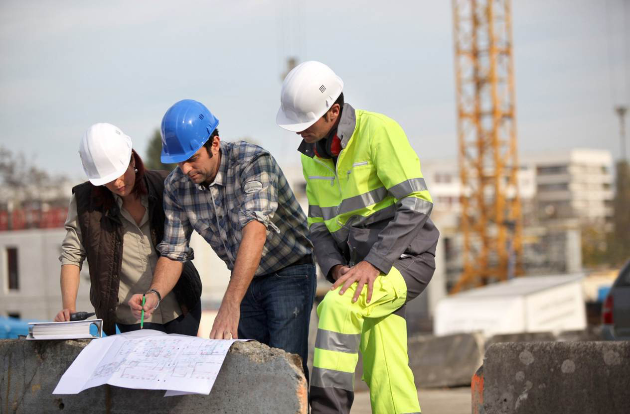 Devenir conducteur de travaux  fiche métier, formation, salaire, débouchés