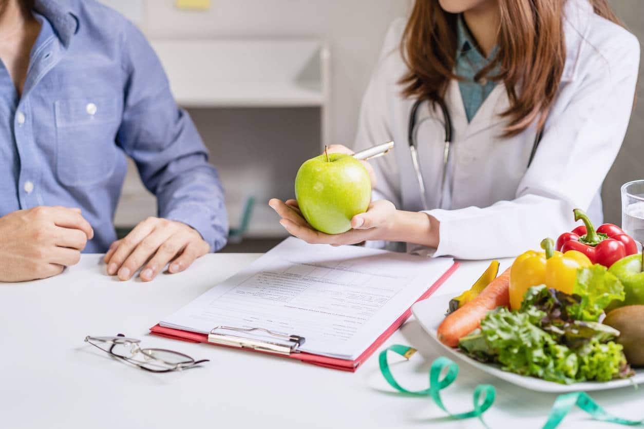 La formation en nutrition pour aider les professionnels
