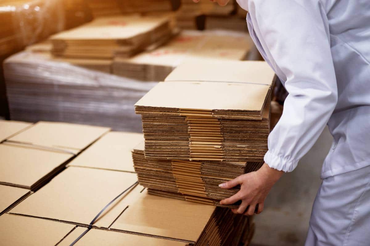 Comment assurer une bonne traçabilité des emballages en industrie ?