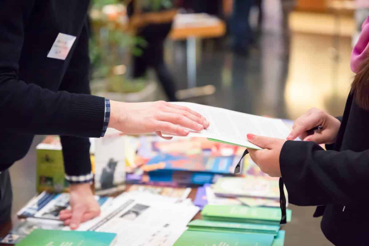 Foire professionnelle : les objets à mettre à disposition des visiteurs