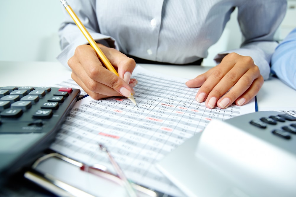 Devenir commissaire aux comptes : une carrière au service de la gestion financière