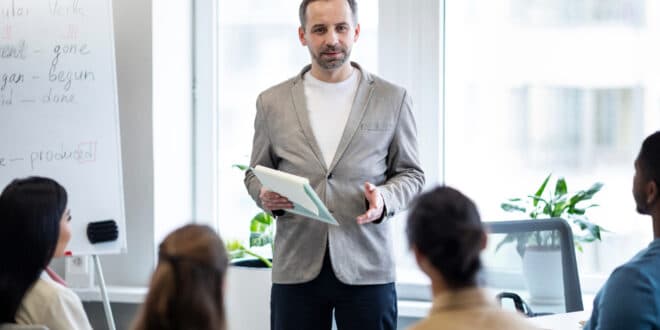 devenir-formateur-en-entreprise