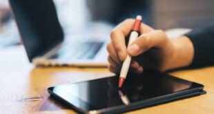 signature-electronique-contrat-de-travail
